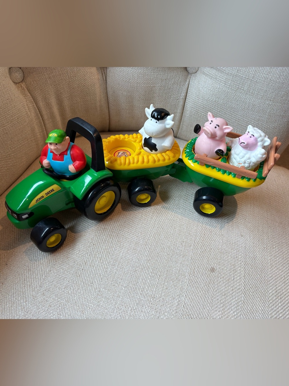 John Deere Farm Tractor & Animal Wagon Toy Set – Missing Horse Figure